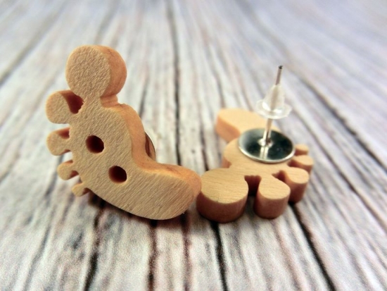 Preview: Fuss Knopf Ohrstecker Holz Natur Button Rustikal